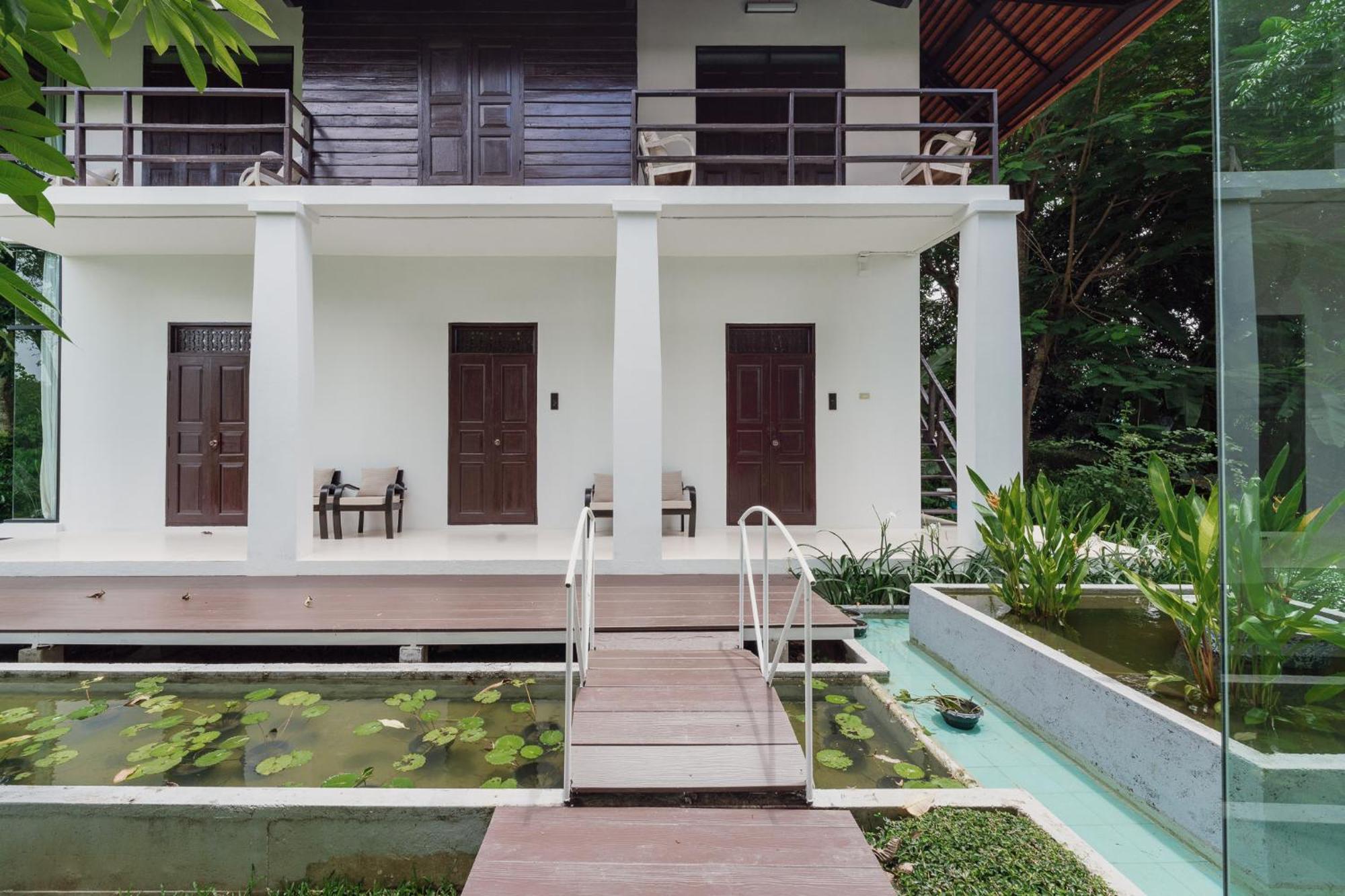 8Th Wonder - Chiang Mai Bed & Breakfast Mae Rim Exterior photo
