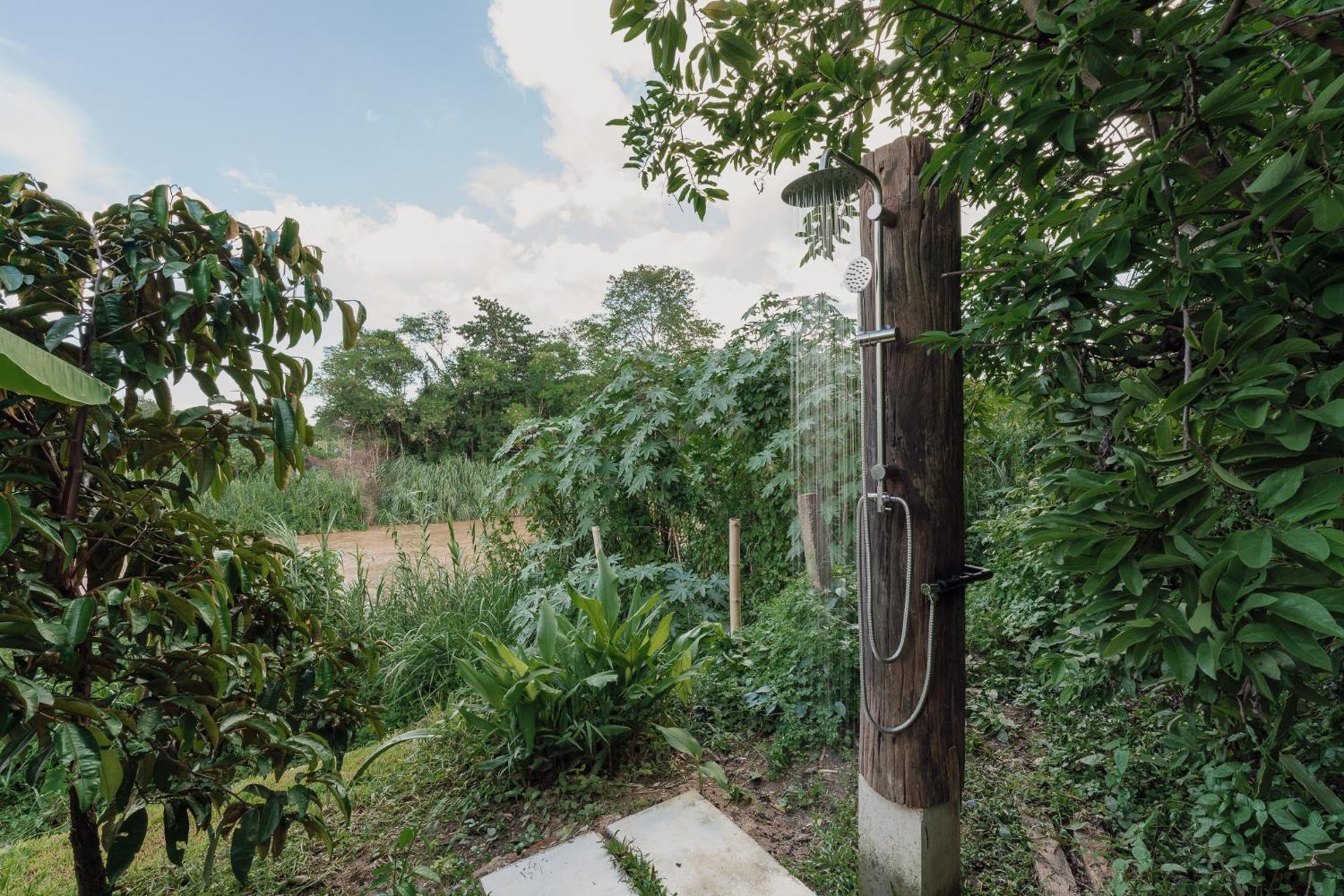 8Th Wonder - Chiang Mai Bed & Breakfast Mae Rim Exterior photo